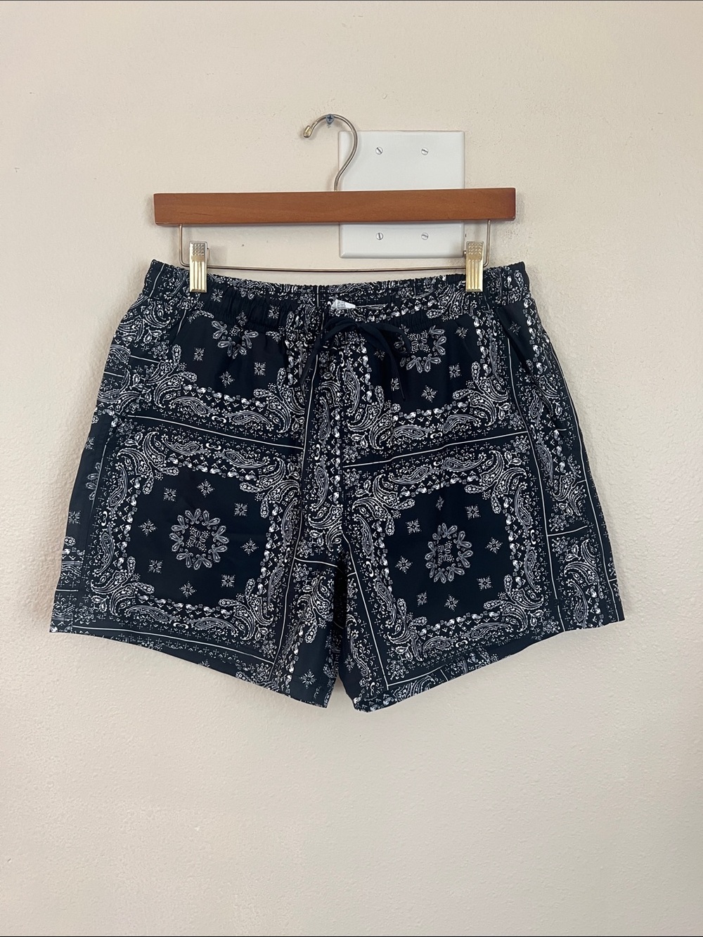 BN3TH Bandana Print Drawstring Shorts - Navy & White